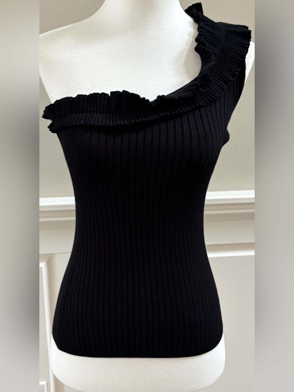 White House Black Market Black Ribbed One-Shoulder Ruffle Top-XS-NWT